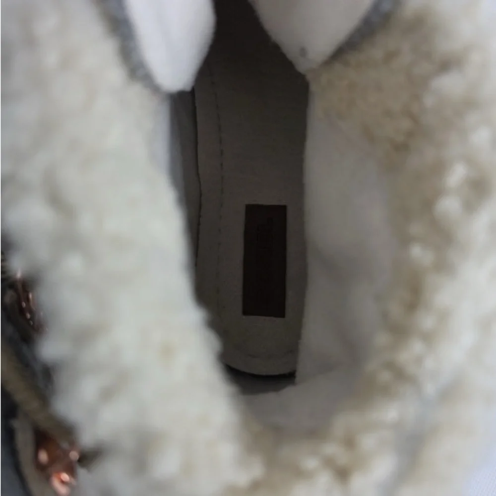 Sorel Women's Beige and Gray Winter Boots - Picture 5 of 5